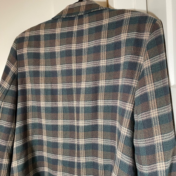 Vintage Green Plaid Wool Coat - Picture 8 of 9